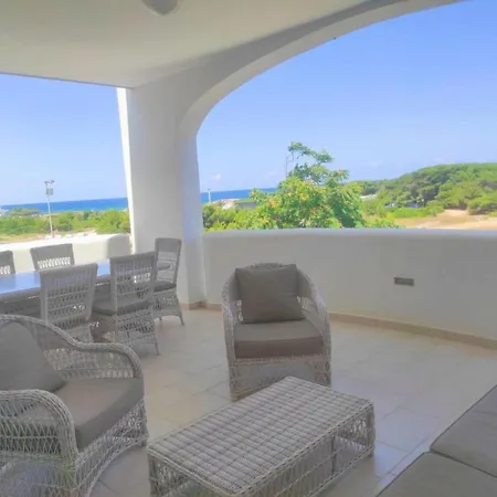 Adele 150m From The Beach *